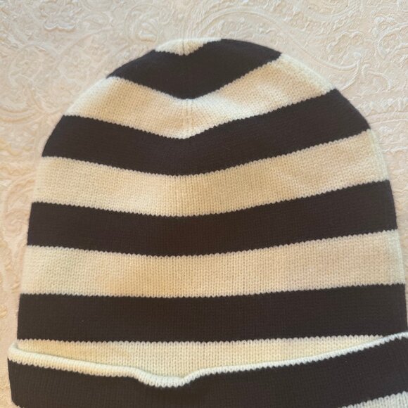 Aqua x Kerri Rosenthal Heart Patch Striped Beanie - Picture 2 of 4